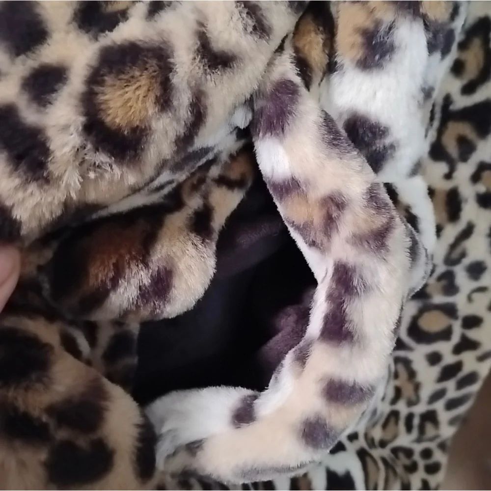 Dennis Basso Animal Print Teddy Jacket - Picture 9 of 13